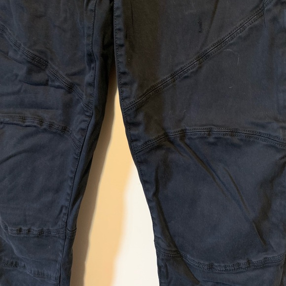 AE Black Hi-Rise Jeggings - Picture 2 of 4